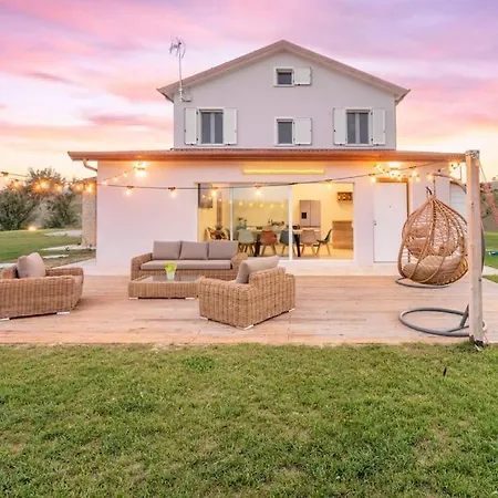 Apartamento Casal Del Sole - L'ulivo Montefelcino
